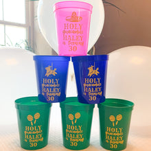 Load image into Gallery viewer, Personalized &#39;Holy Guacamole&#39; 16oz Plastic Stadium Cups
