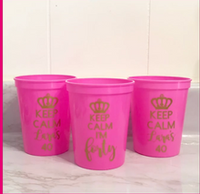 Load image into Gallery viewer, Custom 16oz Plastic Stadium Cups
