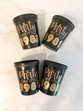 Load image into Gallery viewer, Custom 16oz Plastic Stadium Cups
